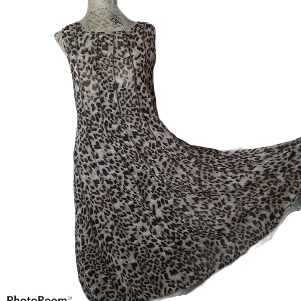 Leopard print dress
